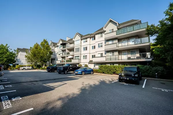 33718 King RD #402, Abbotsford, BC V2S 8J3