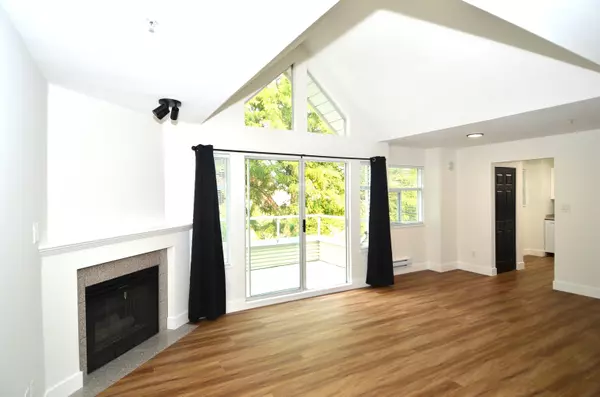3638 Rae AVE #404, Vancouver, BC V5R 2P5