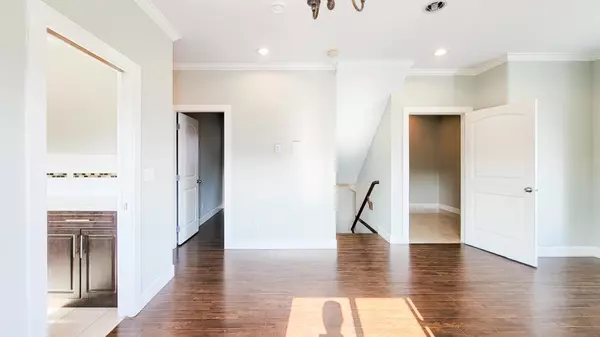 Vancouver, BC V5R 1L6,3096 E 26th AVE