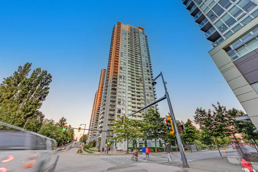 13696 100 AVE #4505, Surrey, BC V3T 0L5