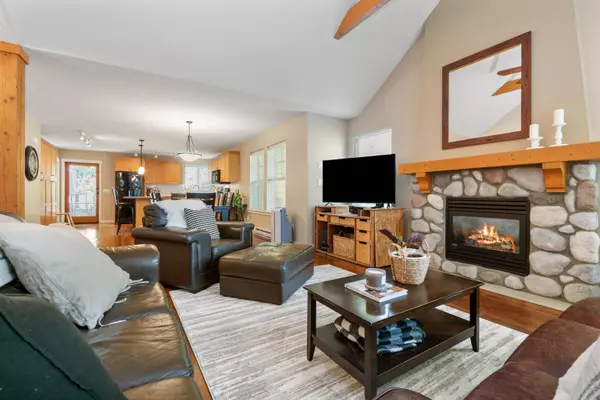 1829 Mossy Green WAY Lindell Beach, BC V2R 0E1