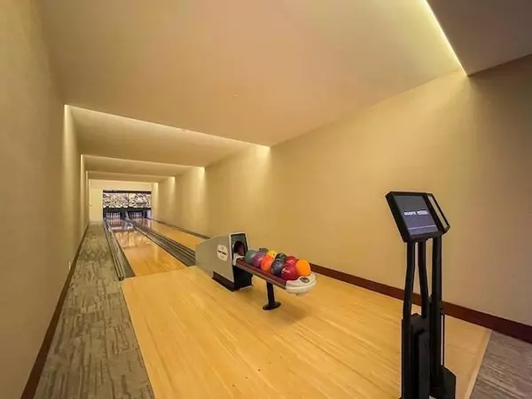 Richmond, BC V6X 0S3,8800 Hazelbridge WAY #1121