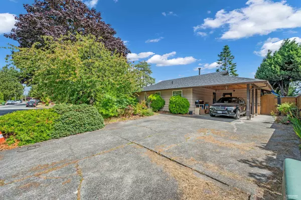 Richmond, BC V6X 1M8,11420 Daniels RD