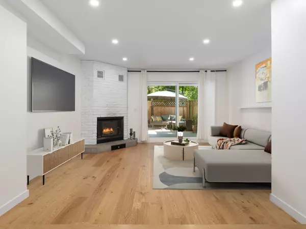 Vancouver, BC V5S 4B3,8144 Riel PL