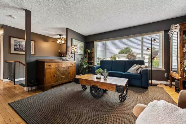Chilliwack, BC V2P 6M6,46086 Larter AVE