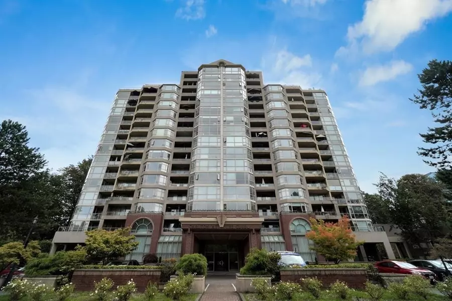 1327 E Keith RD #205, North Vancouver, BC V7J 3T5