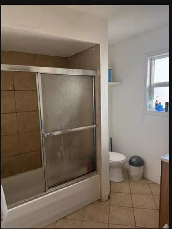 Maple Ridge, BC V2X 2N9,20817 Camwood AVE