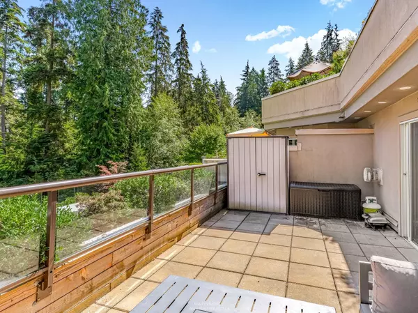 North Vancouver, BC V7G 2S2,1500 Ostler CT #305