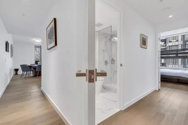 1678 Pullman Porter ST #506 Vancouver, BC V6A 0H4