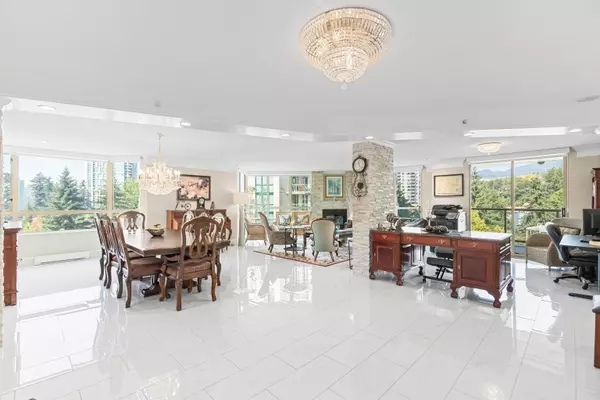 Coquitlam, BC V3B 7T9,1190 Pipeline RD #701