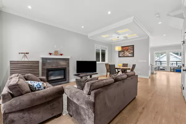Surrey, BC V3X 0H3,6042 138 ST
