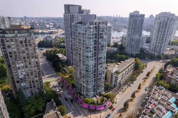 1008 Cambie ST #1203, Vancouver, BC V6B 6J7