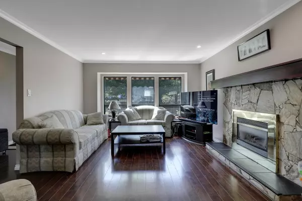 Maple Ridge, BC V2X 4K2,22705 124 AVE