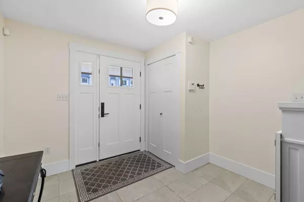 Abbotsford, BC V2S 6A8,3038 Mcmillan RD