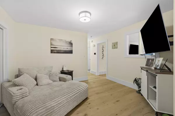 Abbotsford, BC V2S 6A8,3038 Mcmillan RD