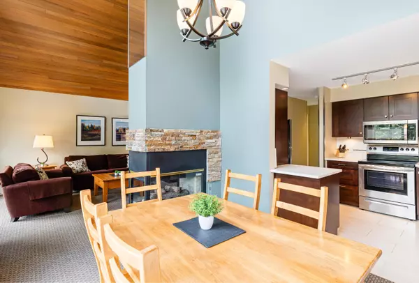 4865 Painted Cliff RD #208 Whistler, BC V8E 1C8