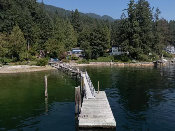 North Vancouver, BC V7G 2T7,5439 Indian River DR