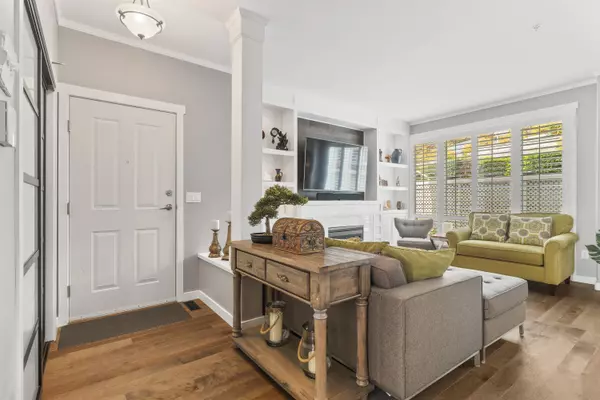 White Rock, BC V4B 3T4,1157 Vidal ST