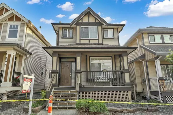 18990 72 AVE, Surrey, BC V4N 0A7