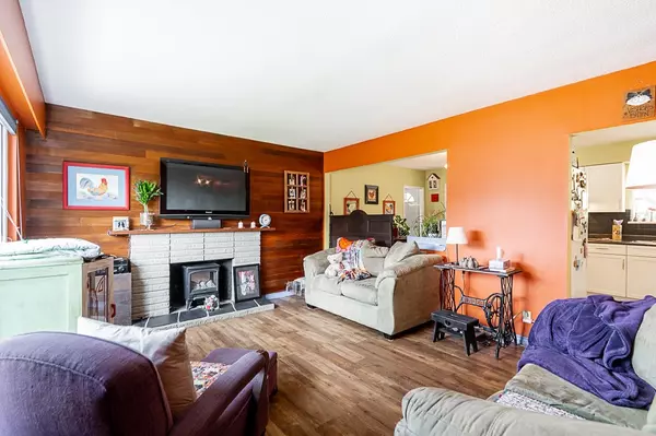Maple Ridge, BC V2X 4Y1,11620 210 ST