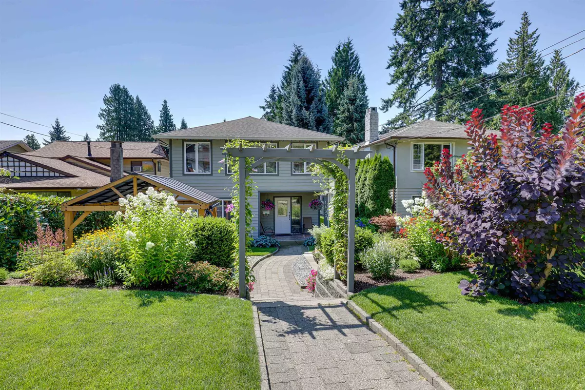 North Vancouver, BC V7K 1N1,1433 Doran RD
