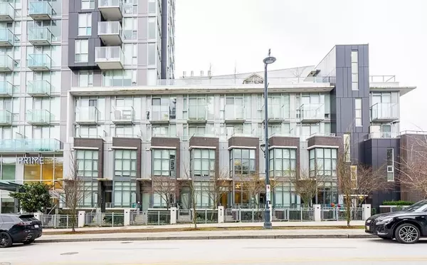 Surrey, BC V3T 0N2,13438 Central AVE #TH 107