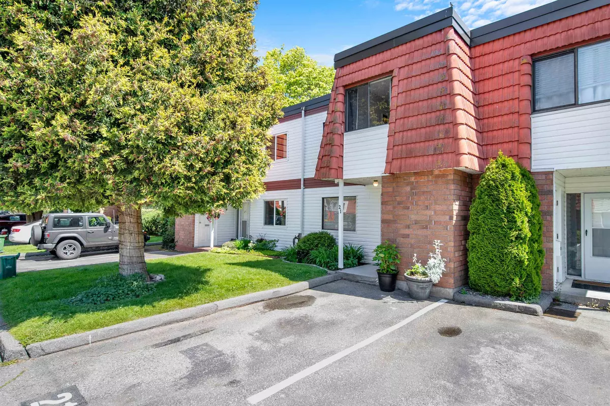 Richmond, BC V7E 1W1,10680 Springmont DR #21