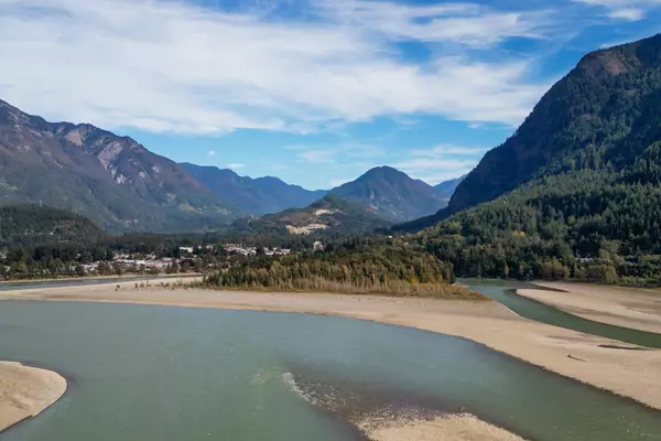 20808 Landstrom RD Hope, BC V0X 1L3