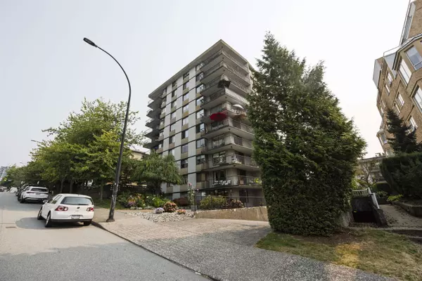 North Vancouver, BC V7M 2G7,540 Lonsdale AVE #302