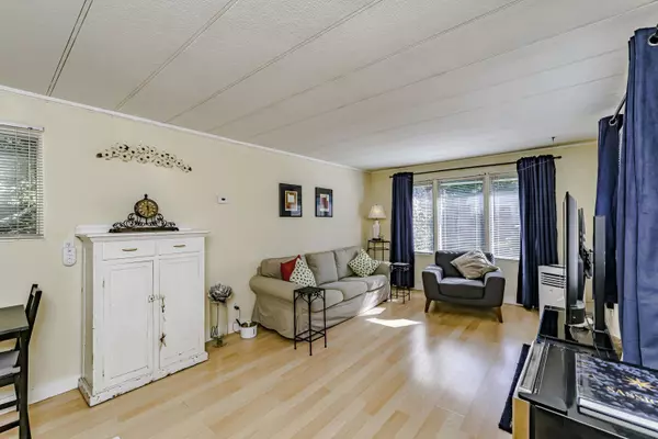 Surrey, BC V4A 4X4,1840 160 ST #79