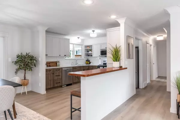Mission, BC V2V 4Y1,7970 Burdock ST