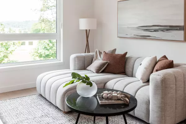 150 James RD #312 Port Moody, BC V3H 0N7