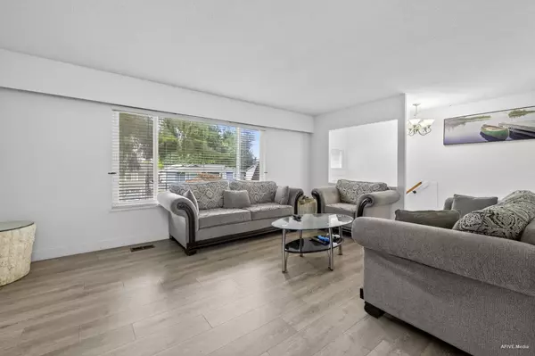 Delta, BC V3C 2A8,11677 81a AVE