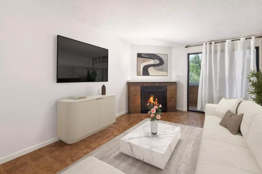 7297 Moffatt RD #122, Richmond, BC V6Y 3E6