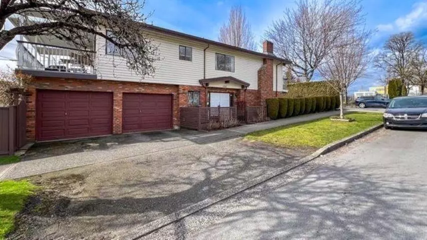 Vancouver, BC V5P 2Z2,6515 Lanark ST