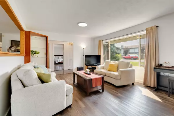 Chilliwack, BC V2P 6B5,9220 Coote ST