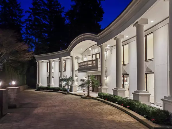 West Vancouver, BC V7V 4M8,1760 29th ST