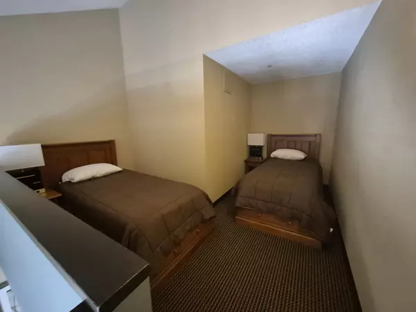 Whistler, BC V8E 0Z7,4220 Gateway DR #236