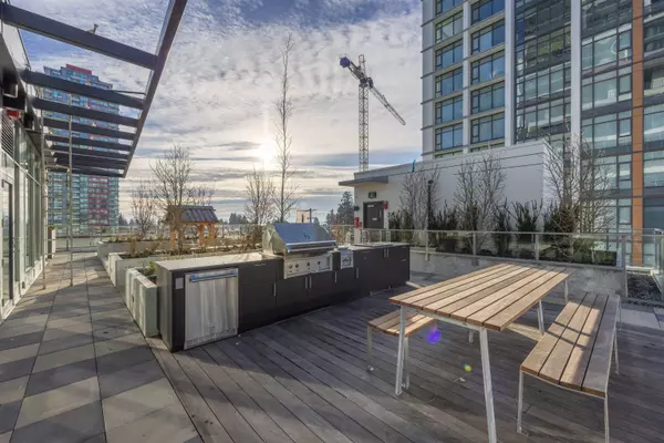 Burnaby, BC V5H 0K5,6511 Sussex AVE #2806