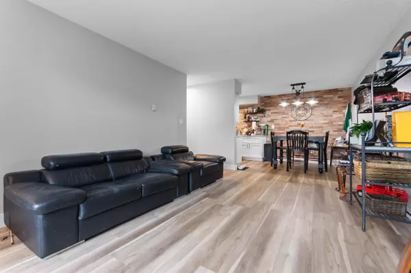 45598 Mcintosh DR #223 Chilliwack, BC V2P 7J3