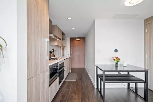 Vancouver, BC V5Y 0N3,1768 Cook ST #1501