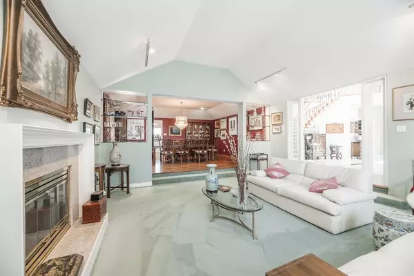 13251 No. 4 RD Richmond, BC V7A 3A2