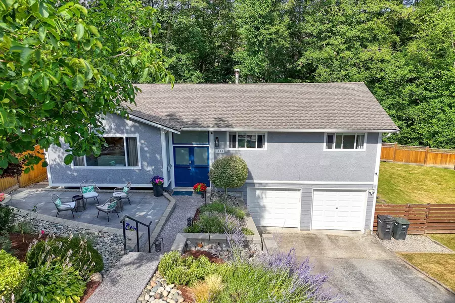 1340 Lorilawn CT, Burnaby, BC V5B 3N5