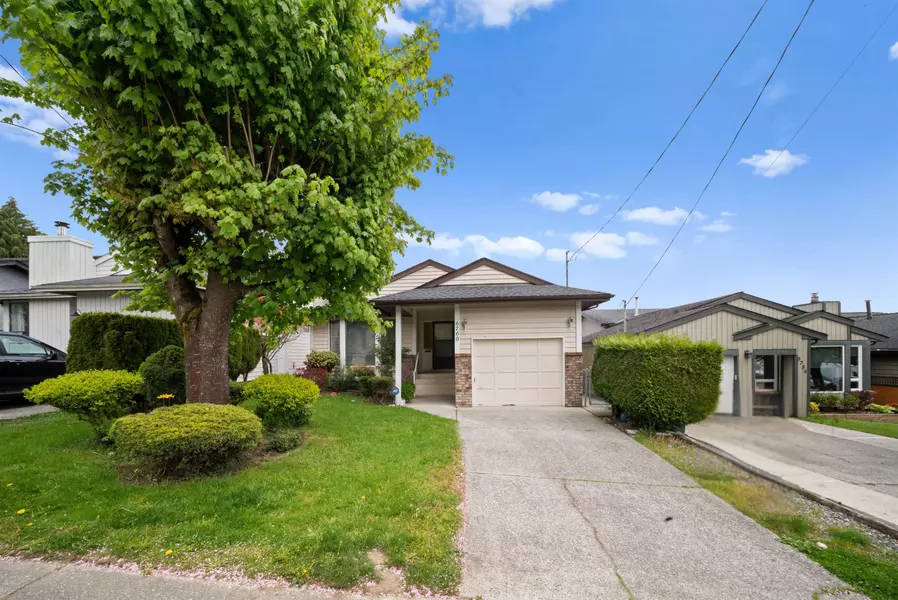 6760 197 ST, Langley, BC V2Y 1A9