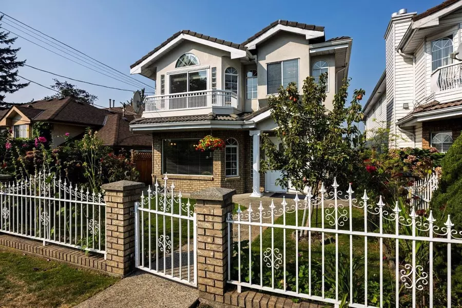 6865 Sperling AVE, Burnaby, BC V5E 2V8