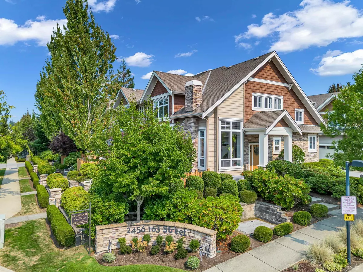 Surrey, BC V3Z 8B8,2456 163 ST #15