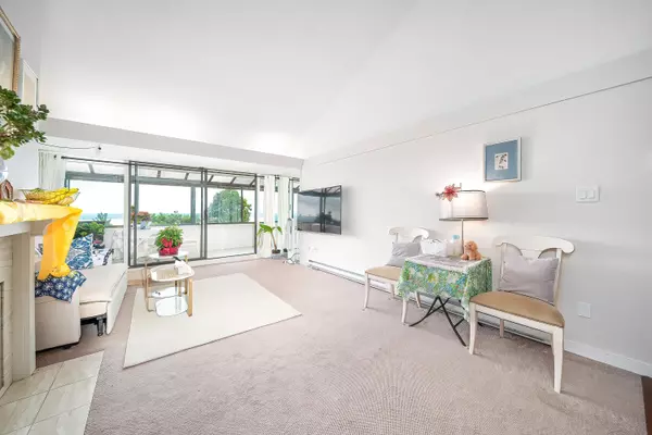 West Vancouver, BC V7S 2X7,2202 Folkestone WAY #49