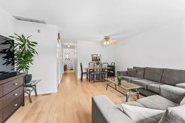 Richmond, BC V7E 2E3,10980 No. 2 RD #7