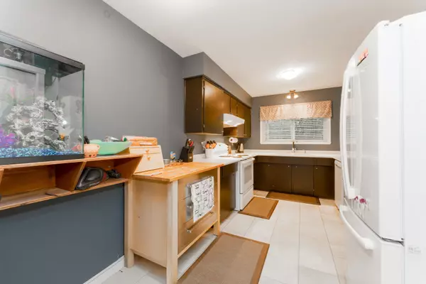 Maple Ridge, BC V2X 5G1,11759 Darby ST