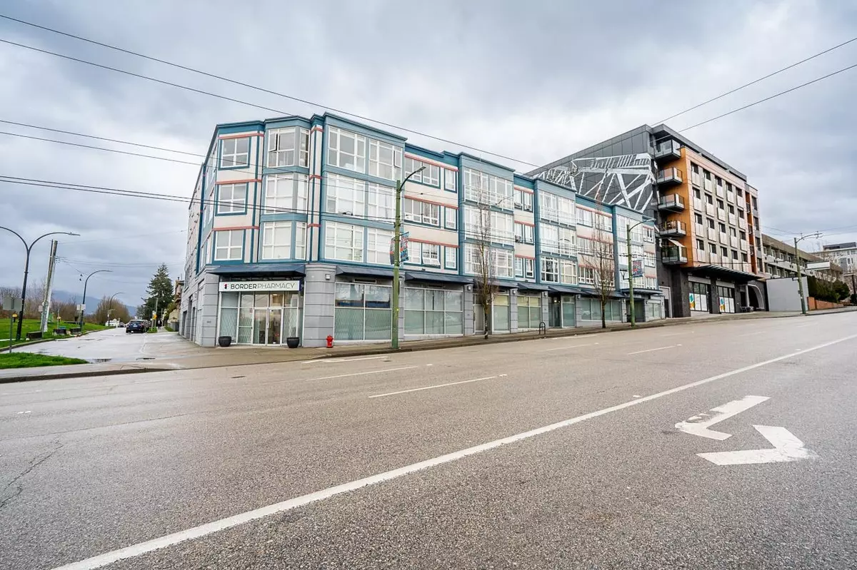Vancouver, BC V5K 2A5,3423 E Hastings ST #303